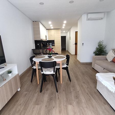 Appartamento T1 Rosa Dos Ventos, A/C & Terrace - Casas & Papeis Armação de Pêra Esterno foto