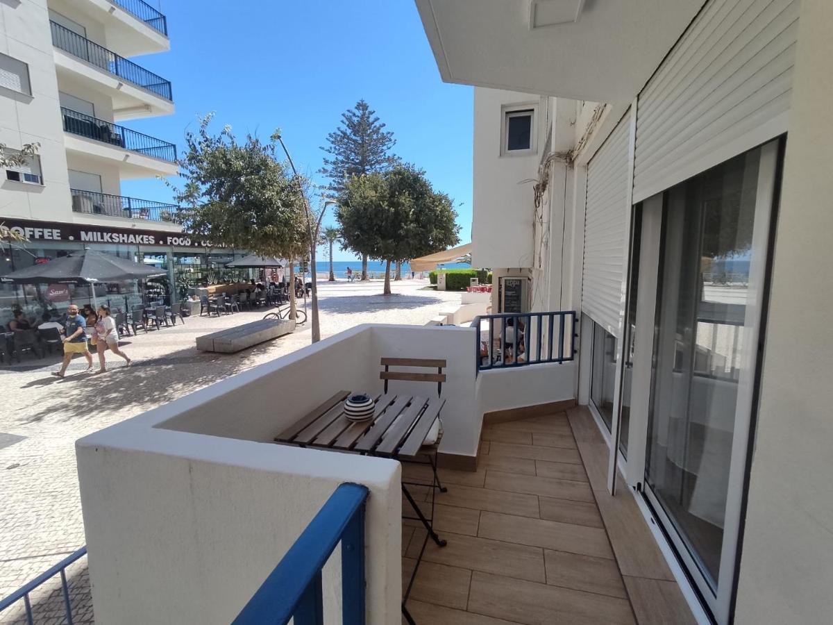 Appartamento T1 Rosa Dos Ventos, A/C & Terrace - Casas & Papeis Armação de Pêra Esterno foto