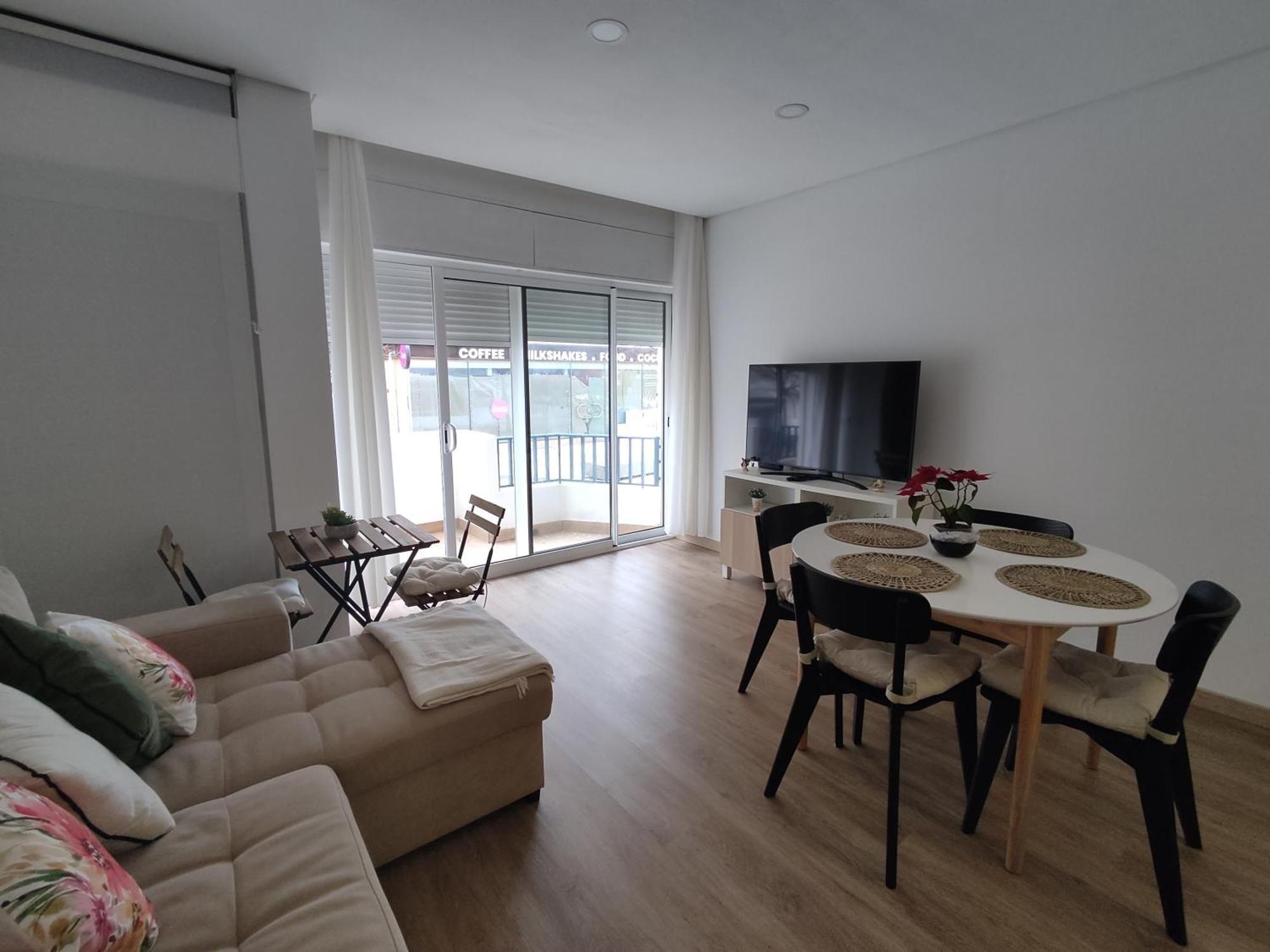 Appartamento T1 Rosa Dos Ventos, A/C & Terrace - Casas & Papeis Armação de Pêra Esterno foto