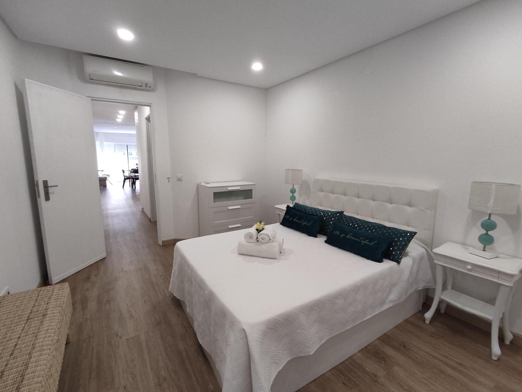 Appartamento T1 Rosa Dos Ventos, A/C & Terrace - Casas & Papeis Armação de Pêra Esterno foto